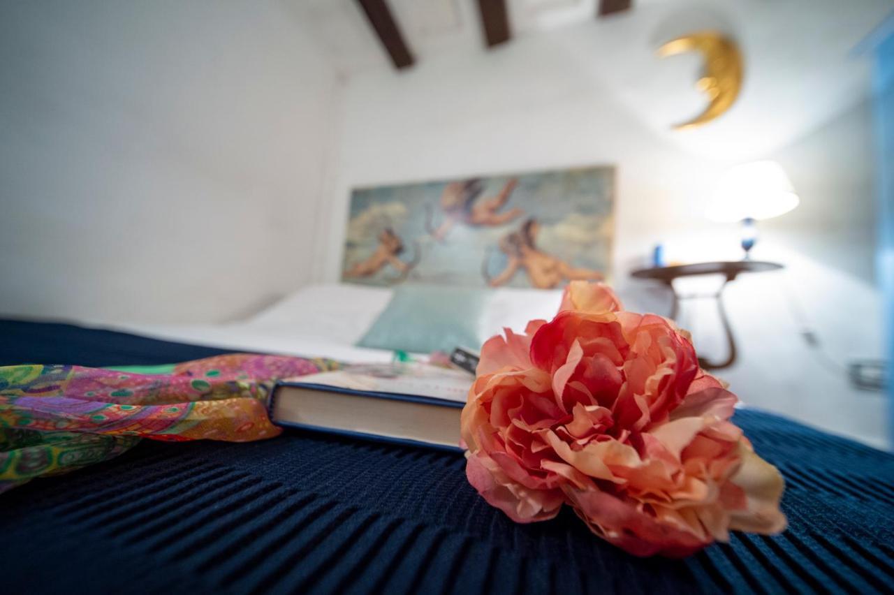 Wonderful Romantic Studio Ponte Vecchio Area Флоренция Екстериор снимка